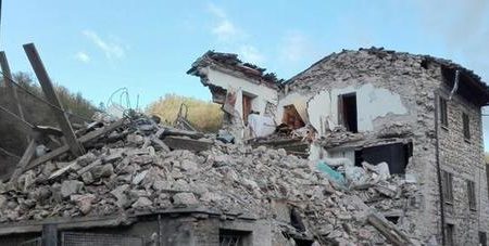 Terremoto, nuova scossa in Centro Italia: magnitudo sarebbe 7.1